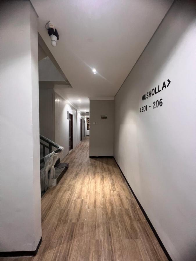 Sleep Studio Hotel City Center Surabaya Kültér fotó