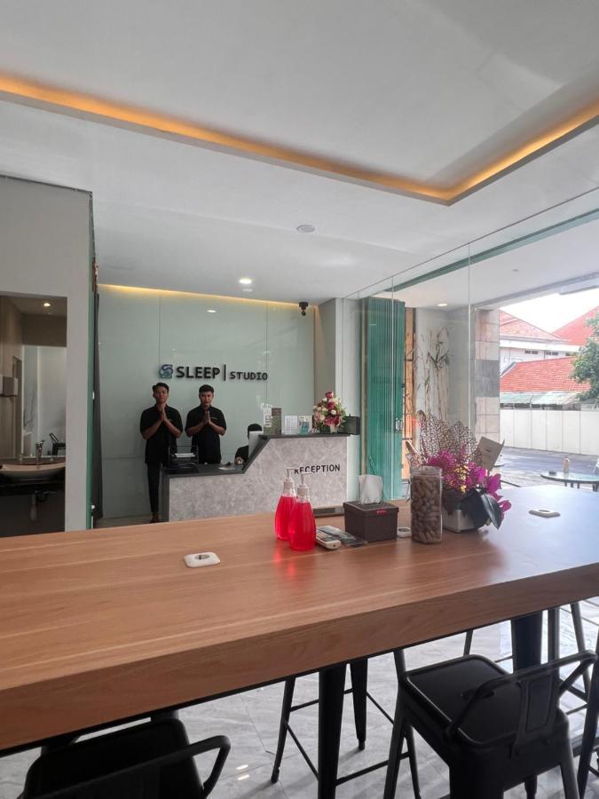Sleep Studio Hotel City Center Surabaya Kültér fotó